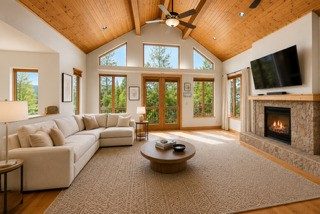 221 Kings Court photo 10