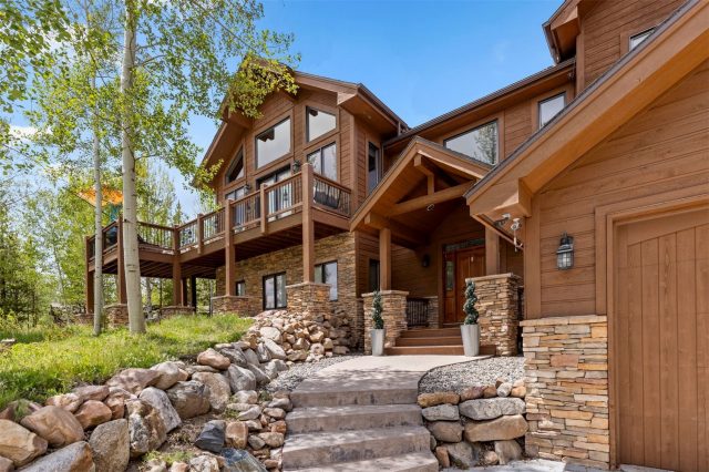 Home in Cortina Ridge, Silverthorne, CO — photo 6 (MLS S1068859)