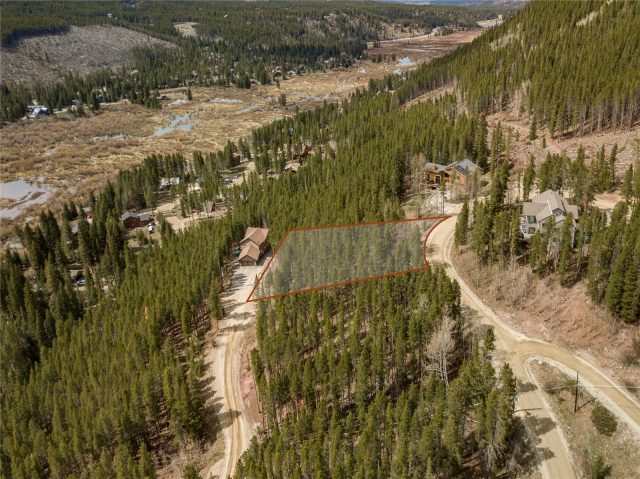 235 Coronet Drive photo 14