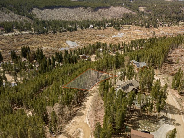 235 Coronet Drive photo 15