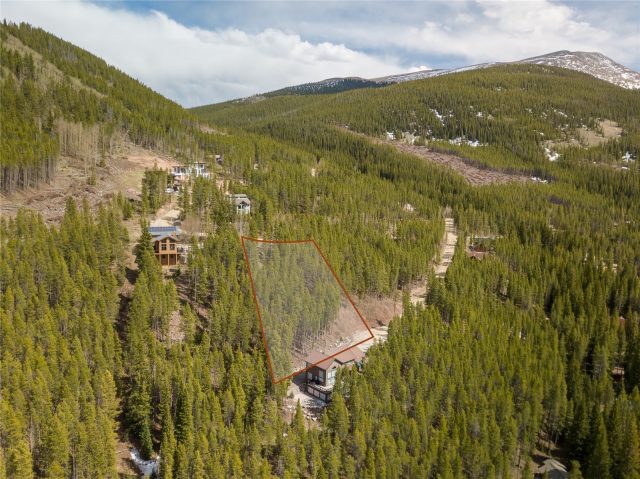 235 Coronet Drive photo 21