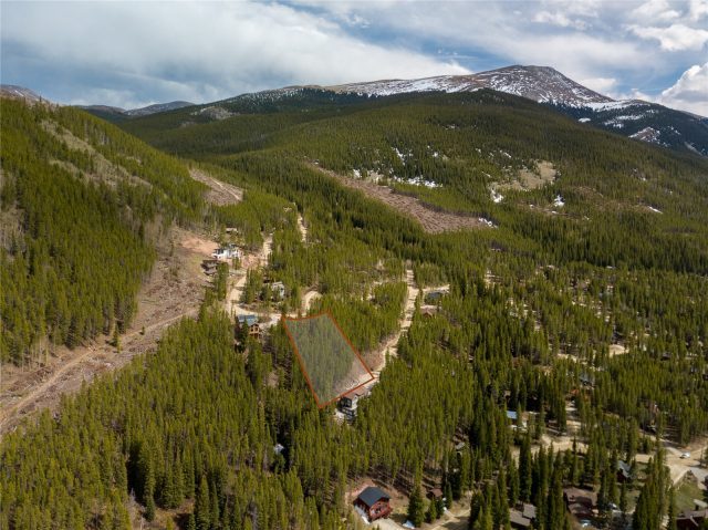 235 Coronet Drive photo 8