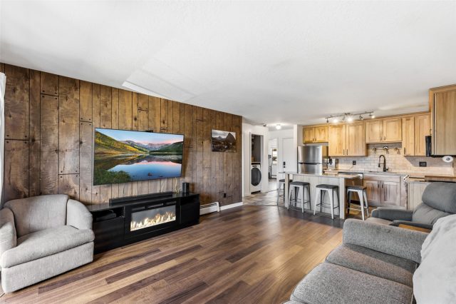 Condo in Dillon Valley East Condo, Dillon, CO — photo 3 (MLS S1068875)