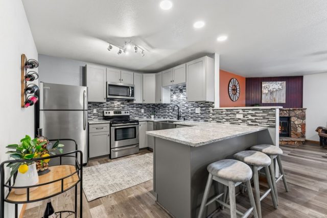 Condo in Buffalo Ridge/village Condo, Silverthorne, CO — photo 1 (MLS S1068883)