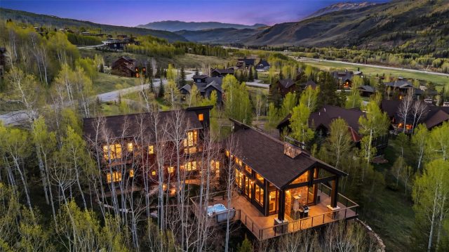 Home in Eagles Nest Golf Course Sub, Silverthorne, CO — photo 2 (MLS S1068885)