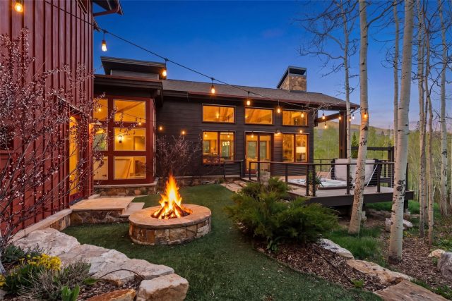 Home in Eagles Nest Golf Course Sub, Silverthorne, CO — photo 3 (MLS S1068885)