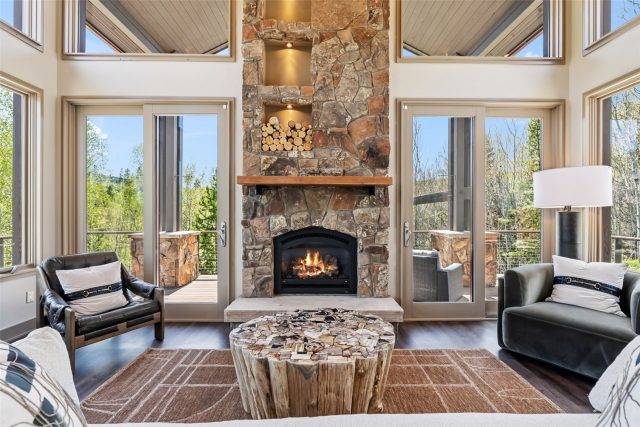 Home in Eagles Nest Golf Course Sub, Silverthorne, CO — photo 6 (MLS S1068885)