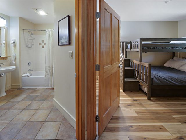 140 Ida Belle Drive 8272 photo 14