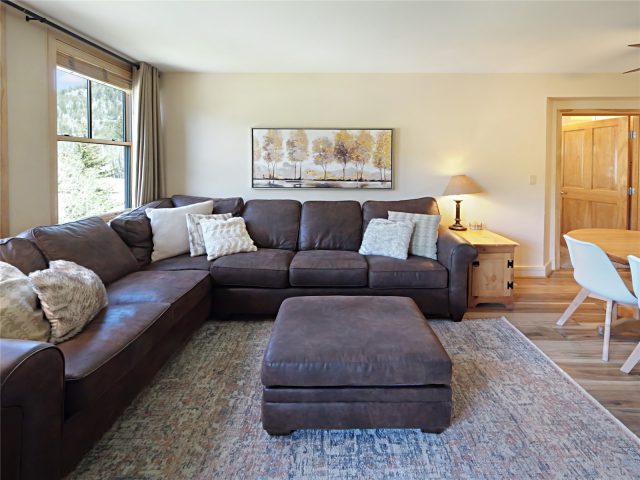 140 Ida Belle Drive 8272 photo 18
