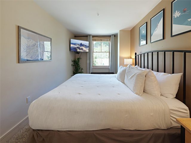 140 Ida Belle Drive 8272 photo 24
