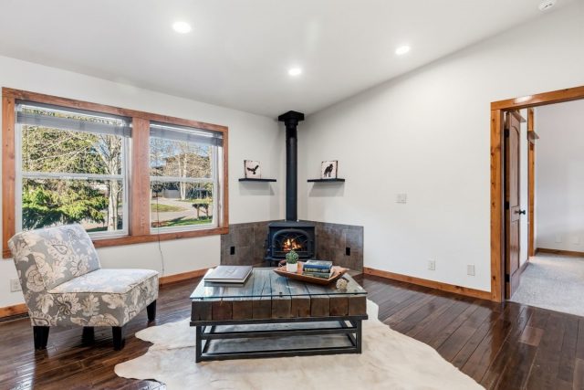 97 Sunlight Drive photo 16
