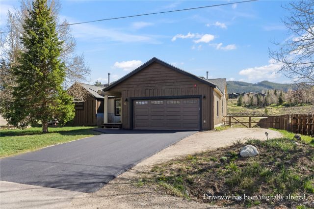 97 Sunlight Drive photo 18