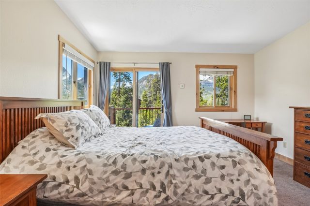 402 Bayview Drive A photo 25
