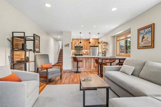 402 Bayview Drive A photo 8