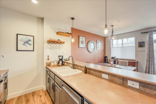 844 Blue River Parkway B3 photo 10