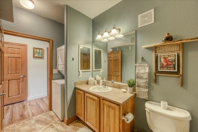 844 Blue River Parkway B3 photo 14