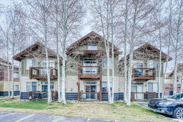 844 Blue River Parkway B3 photo 23