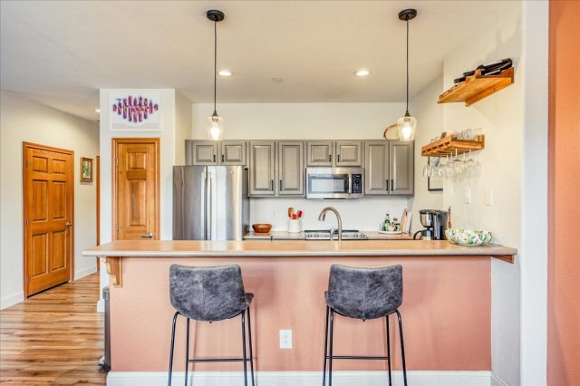 844 Blue River Parkway B3 photo 7