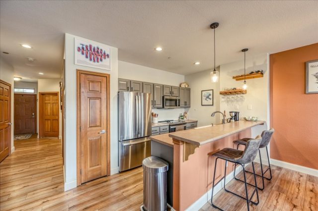 844 Blue River Parkway B3 photo 9