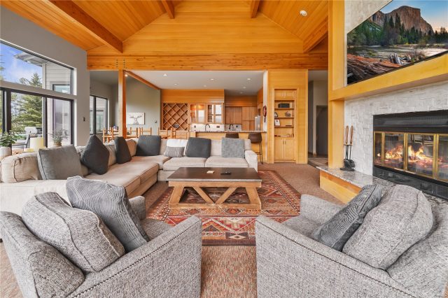 203 Gentian Road photo 22