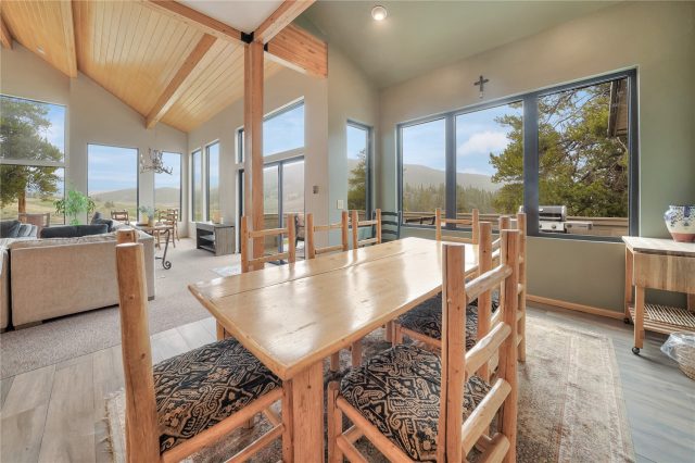 203 Gentian Road photo 7