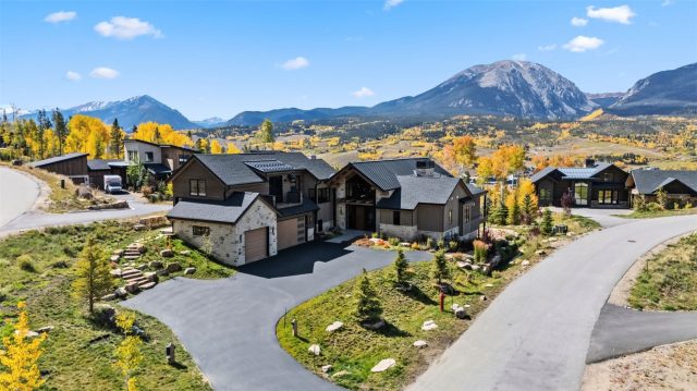35 Mayfly Drive photo 50