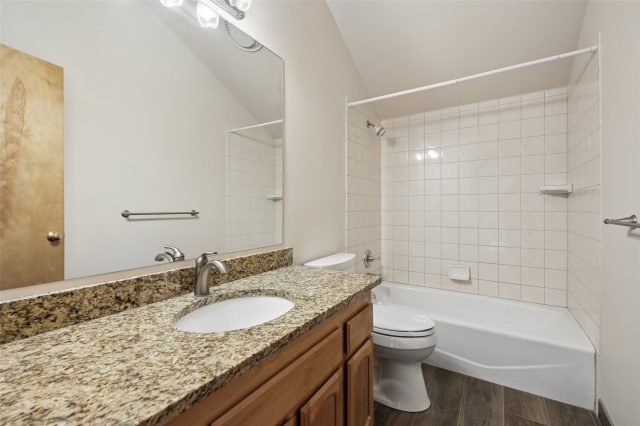 1100 Mesa Drive photo 22