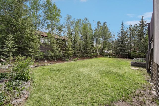 1100 Mesa Drive photo 39