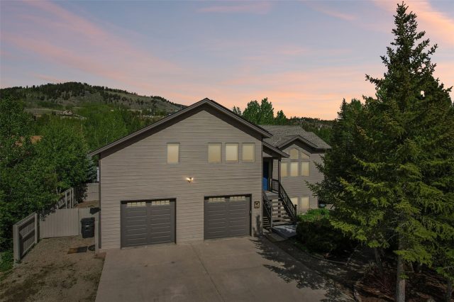 1100 Mesa Drive photo 48