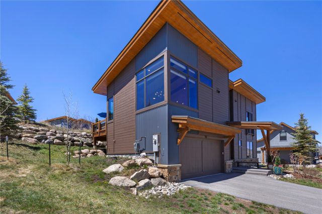 151 Moss Way photo 10
