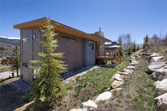 151 Moss Way photo 16
