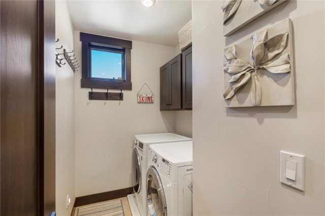 151 Moss Way photo 30