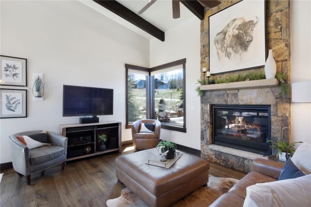 151 Moss Way photo 40