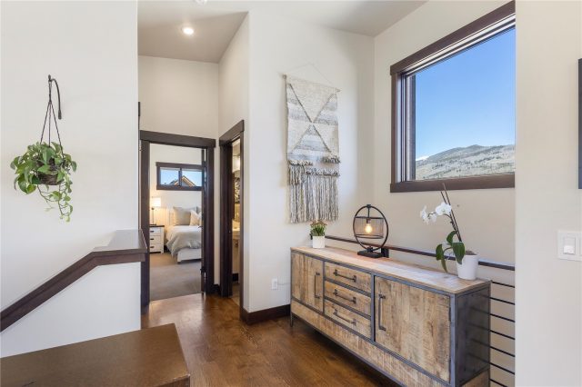 151 Moss Way photo 42