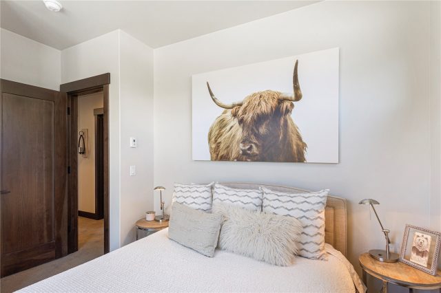 Home in Summit Sky Ranch, Silverthorne, CO — photo 4 (MLS S1068958)