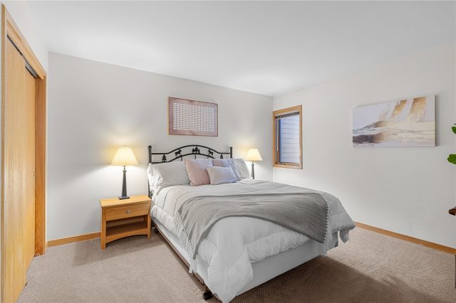 22804 Us Highway 6 102 photo 19