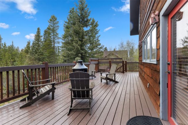 96 Moonstone Road photo 22