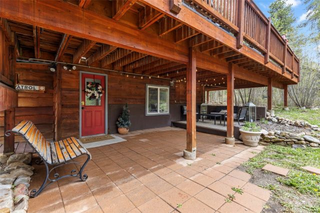 96 Moonstone Road photo 42
