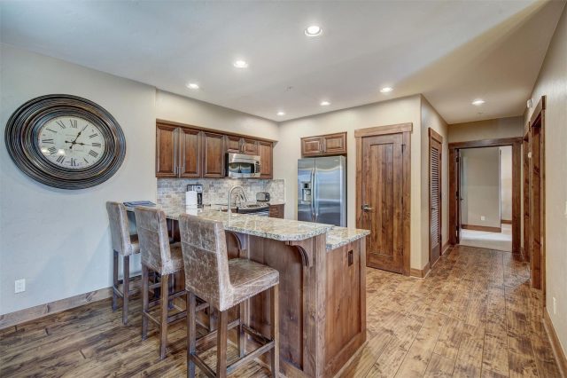 1891 Ski Hill Road 7406 photo 11