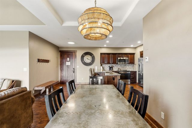 1891 Ski Hill Road 7406 photo 13