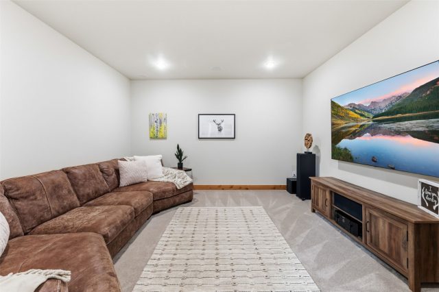 83 Mckay Place photo 27