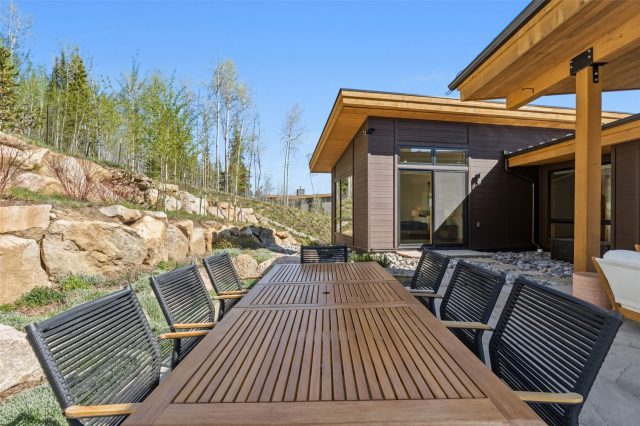 83 Mckay Place photo 33