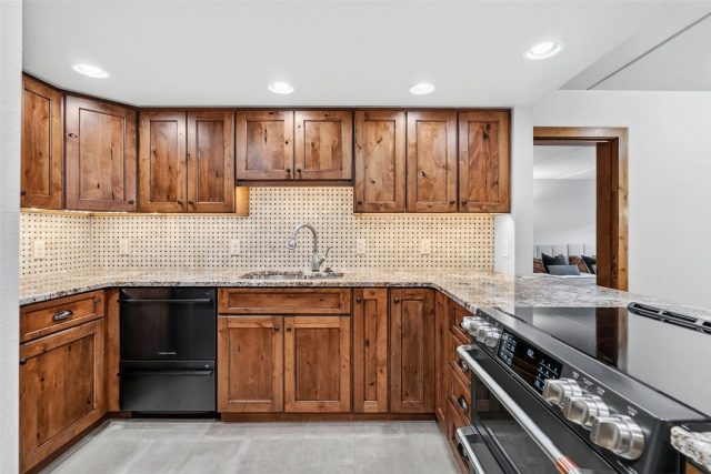 800 Copper Road 106 photo 15