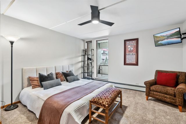 800 Copper Road 106 photo 18