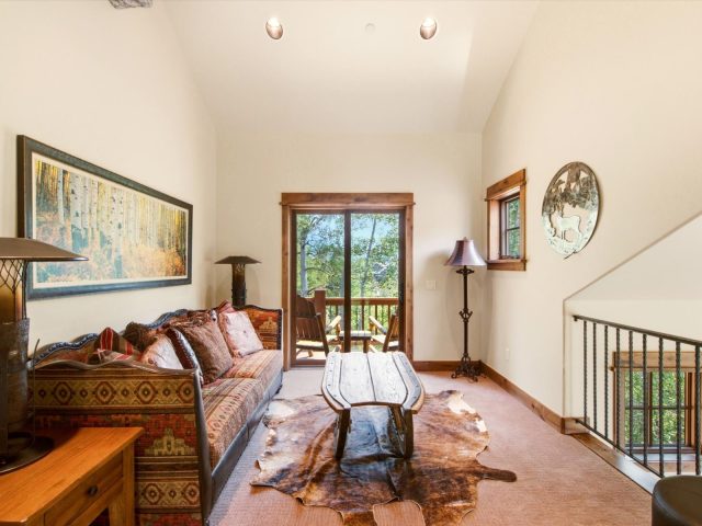 293 Caravelle Drive photo 19