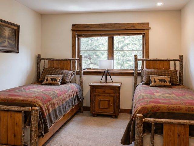 293 Caravelle Drive photo 30
