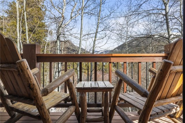 293 Caravelle Drive photo 34