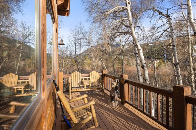 293 Caravelle Drive photo 35