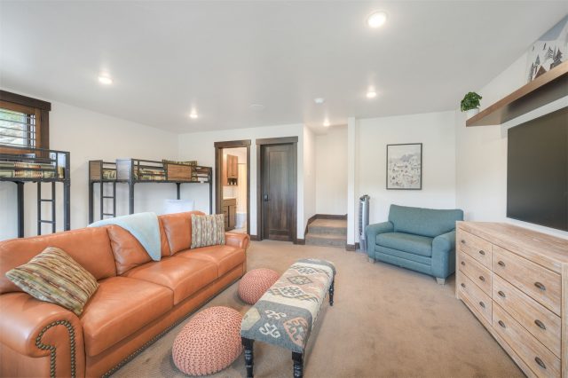 21 Moss Way photo 28