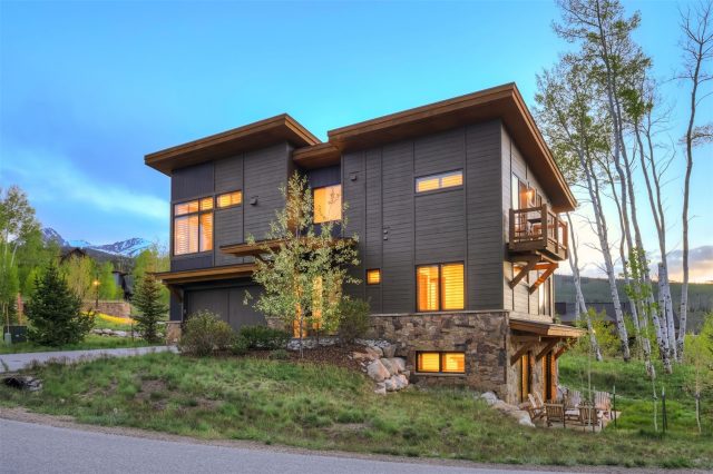 Home in Summit Sky Ranch, Silverthorne, CO — photo 2 (MLS S1068988)
